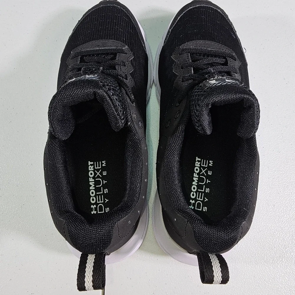 Under Armour Charged Assert 10 Mens Running Shoes Size 7 Black White 3026175-001